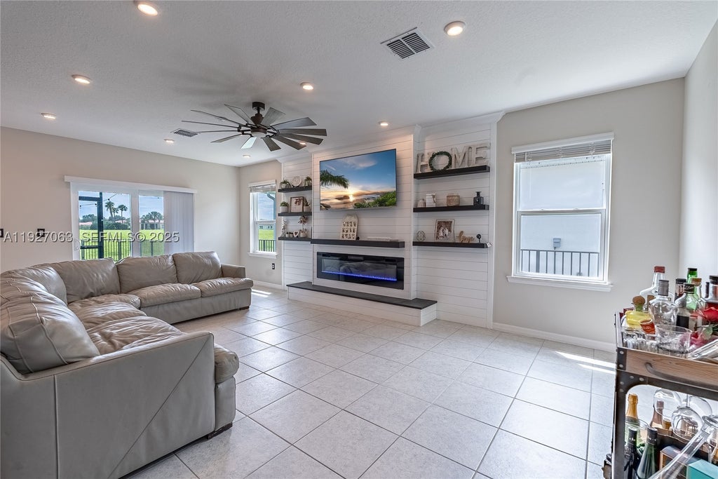 Photo of 10609 SW Vasari Way, Port St Lucie, FL 34987 (MLS # A11927063)