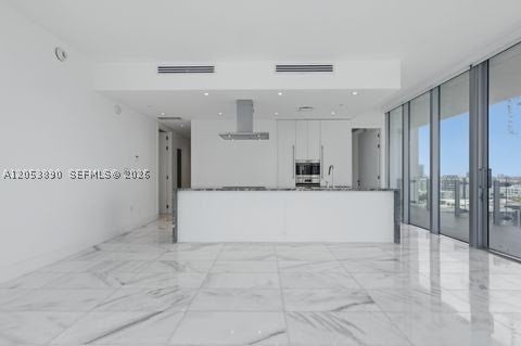 700 NE 26th Ter 1506
