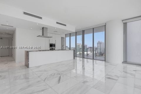 700 NE 26th Ter 1506