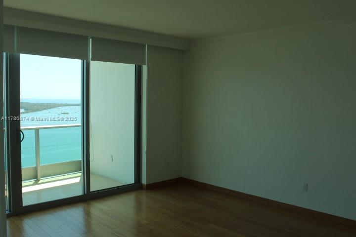 JADE RESIDENCES AT BRICKE - Residential Lease