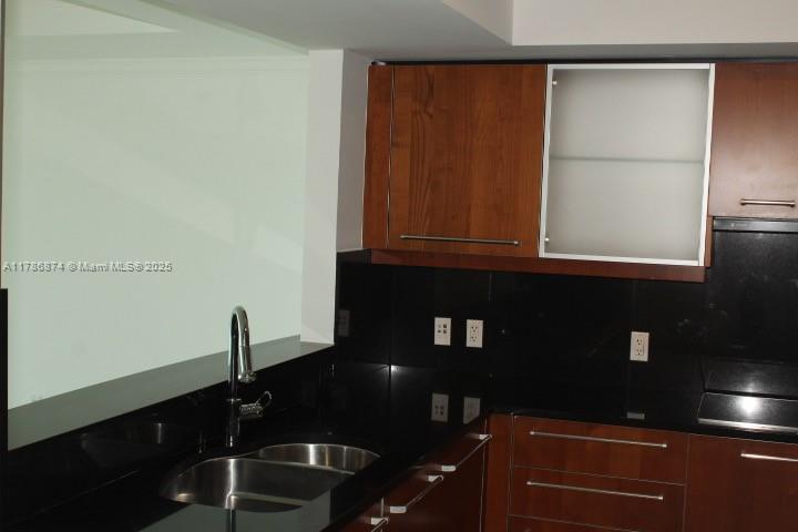 JADE RESIDENCES AT BRICKE - Residential Lease