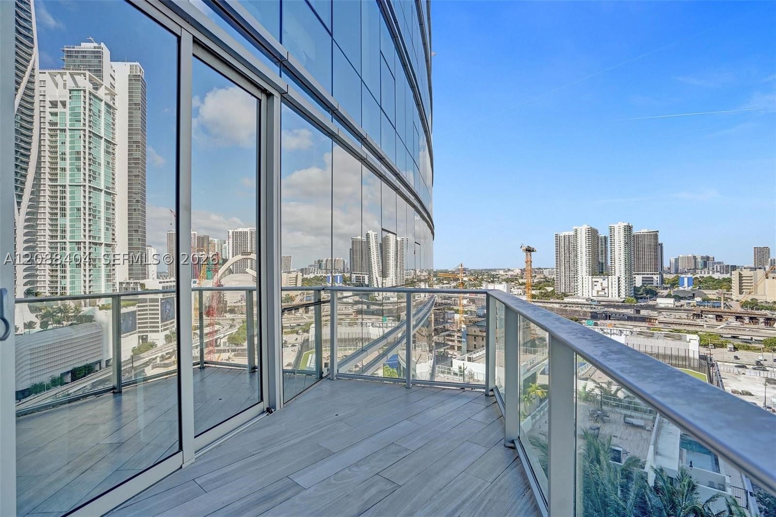 851 NE 1st Ave 1403