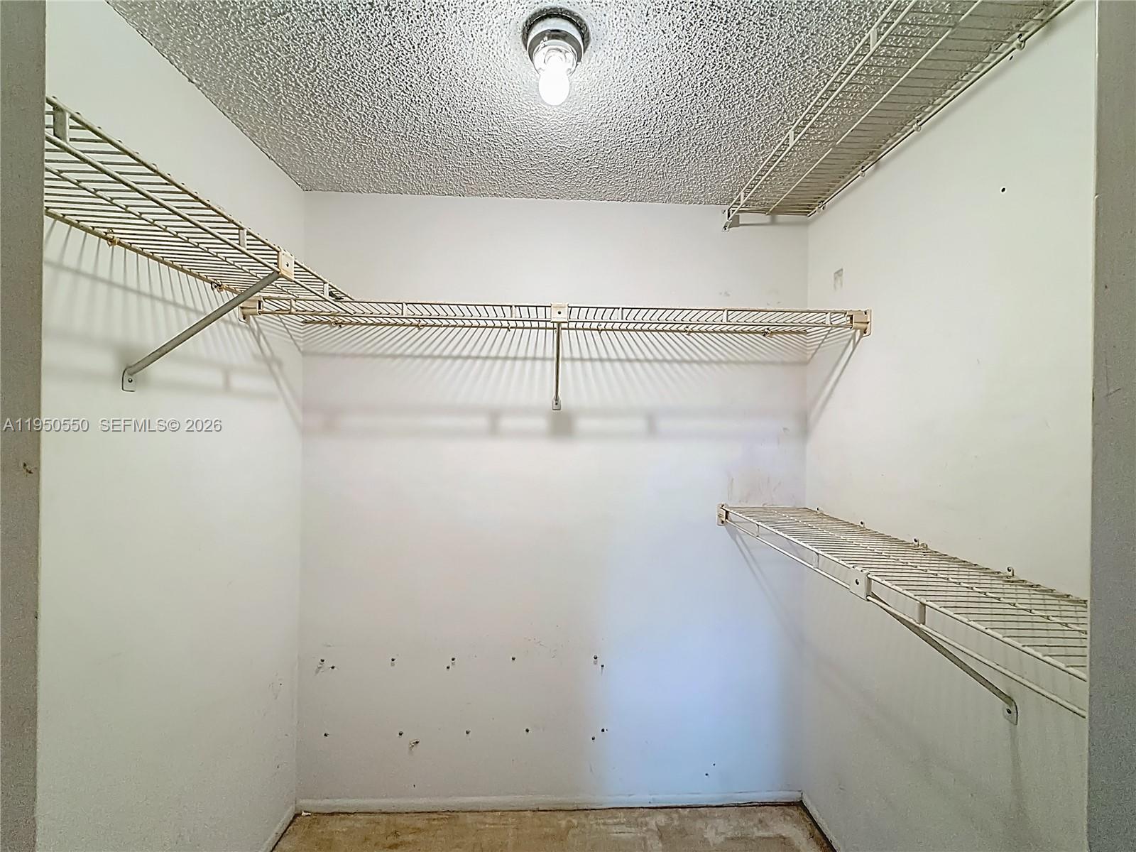 NO 124 PALM-AIRE COUNTRY - Residential