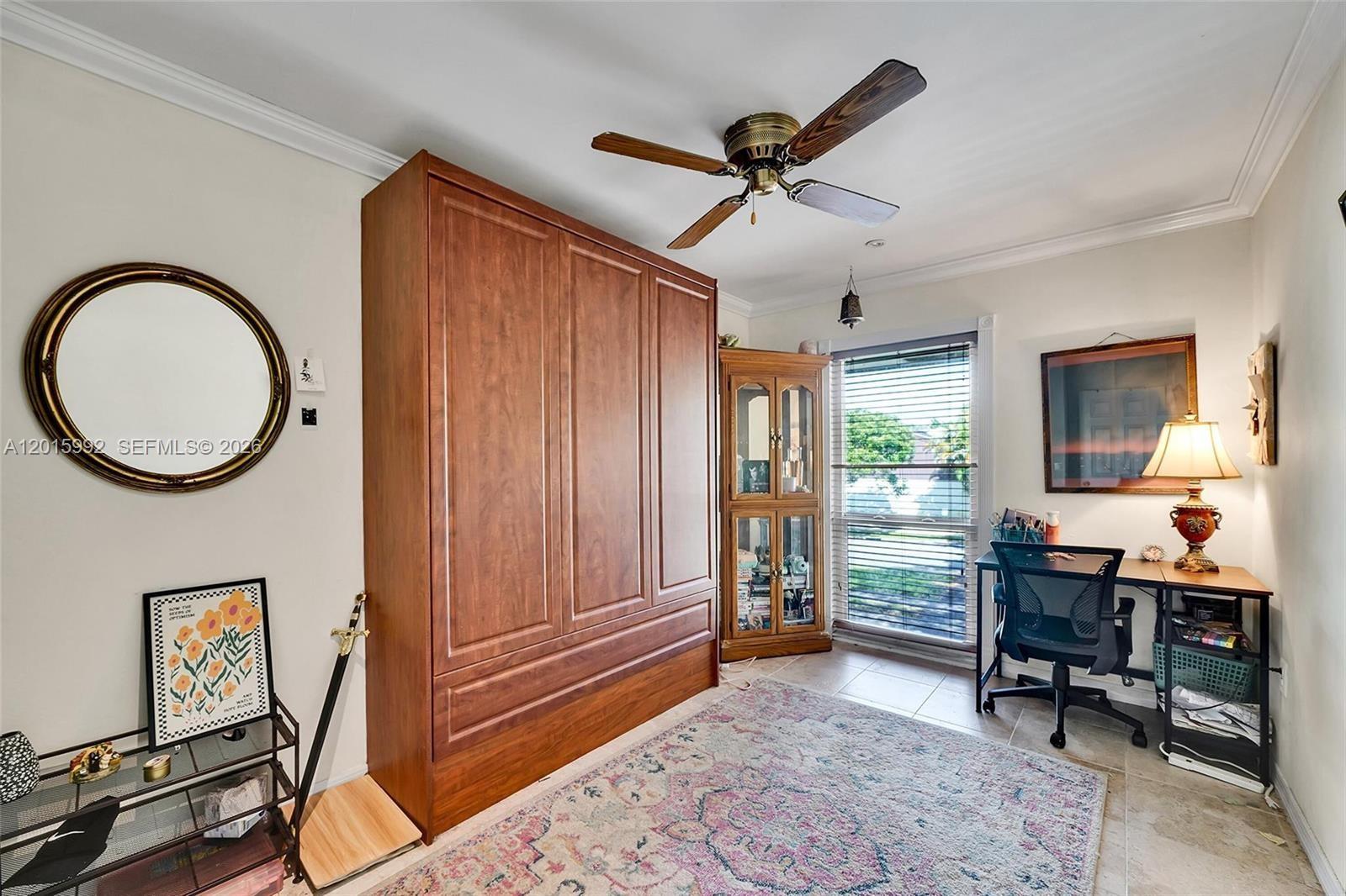HOLLYWOOD GARDENS CONDOMI - Residential Lease