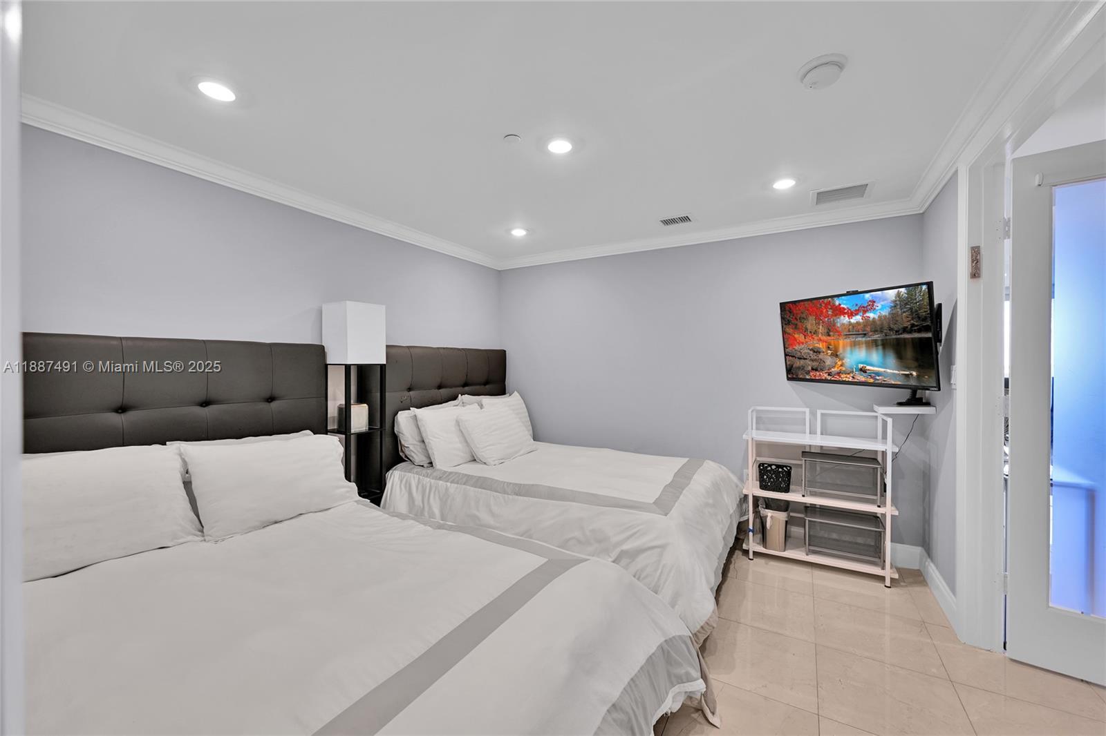 BEAH CLUB I - Residential
