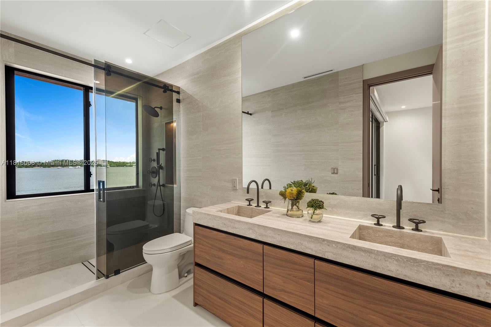 EASTERN SHORES 1ST ADDN - Residential