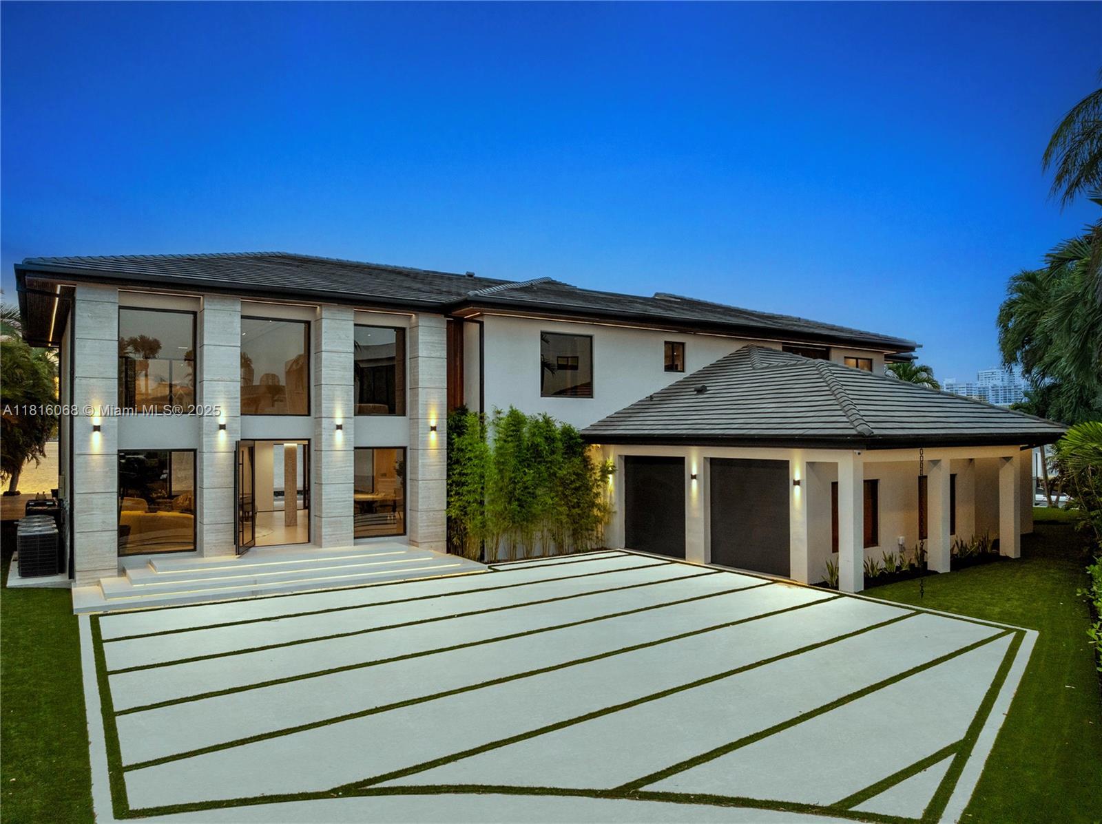 3209 Ne 169th St, North Miami Beach, Miami-Dade County, Florida - 6 Bedrooms  
8 Bathrooms - 