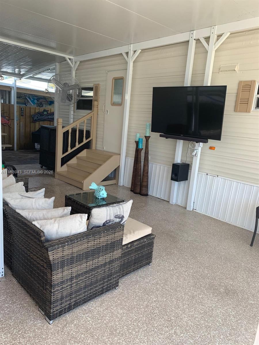 CALUSA CAMPGROUND - Residential