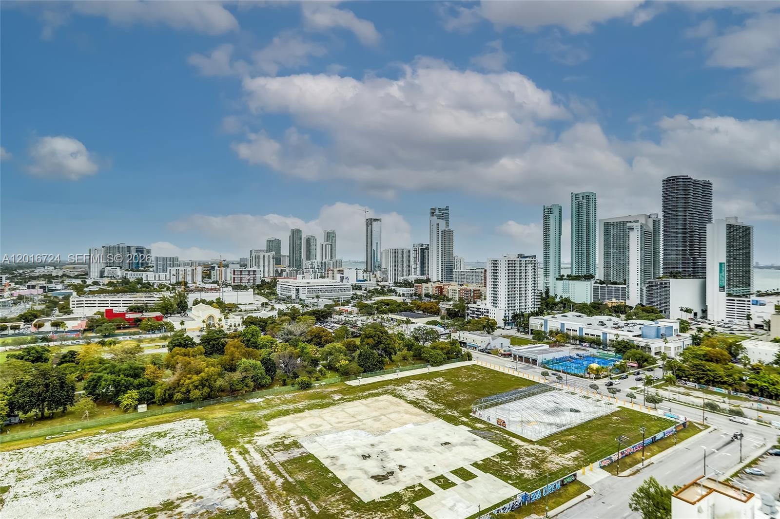 CANVAS CONDO - Residential Lease