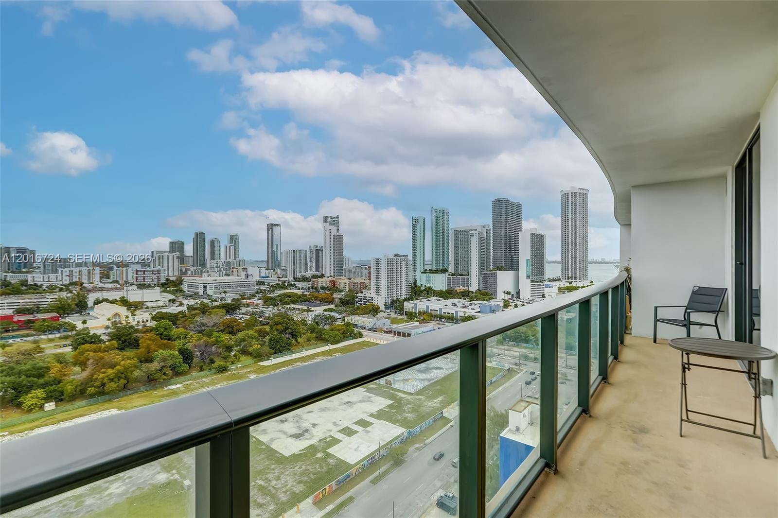 CANVAS CONDO - Residential Lease