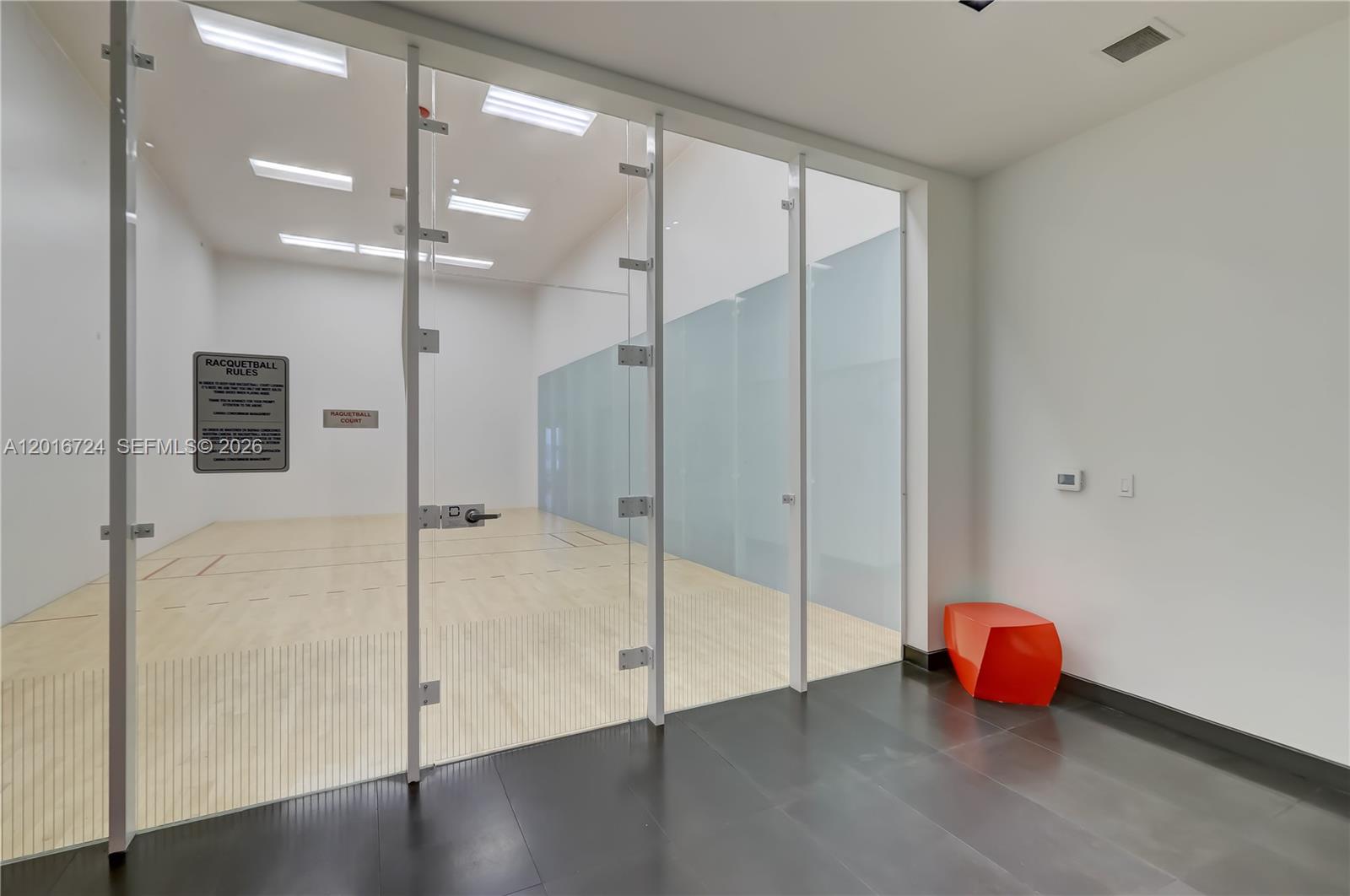 CANVAS CONDO - Residential Lease