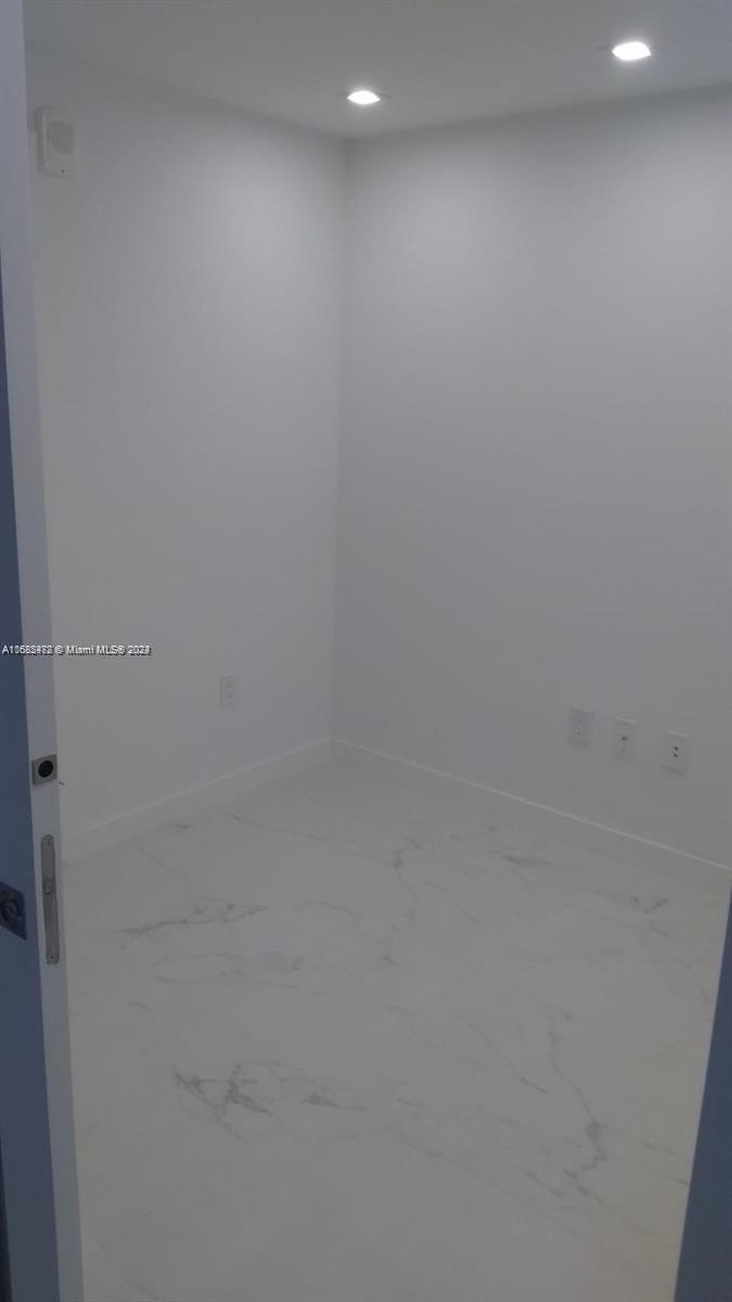 The Harbour South Condo - Residential