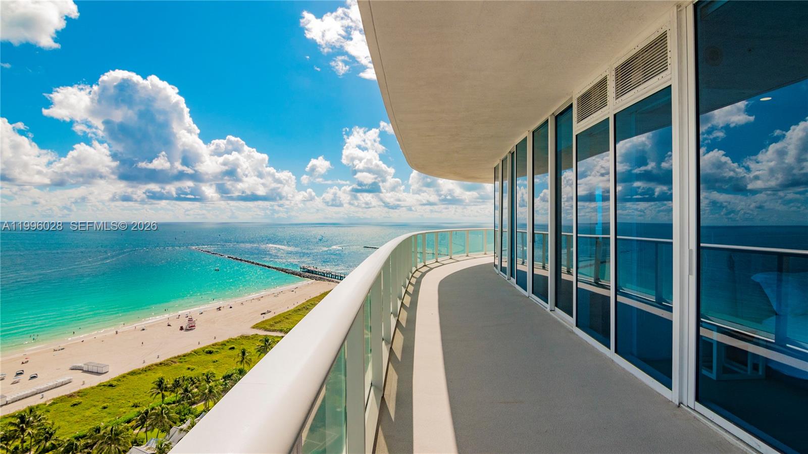 CONTINUUM ON SOUTH BEACH - Residential