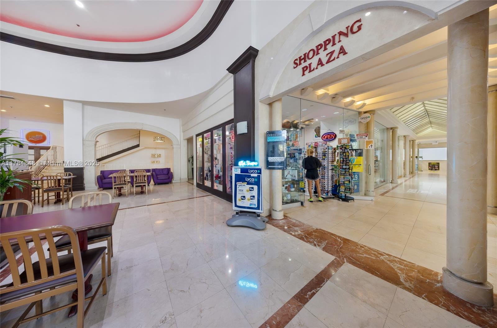 THE AVENTURA BEACH CLUB C - Residential