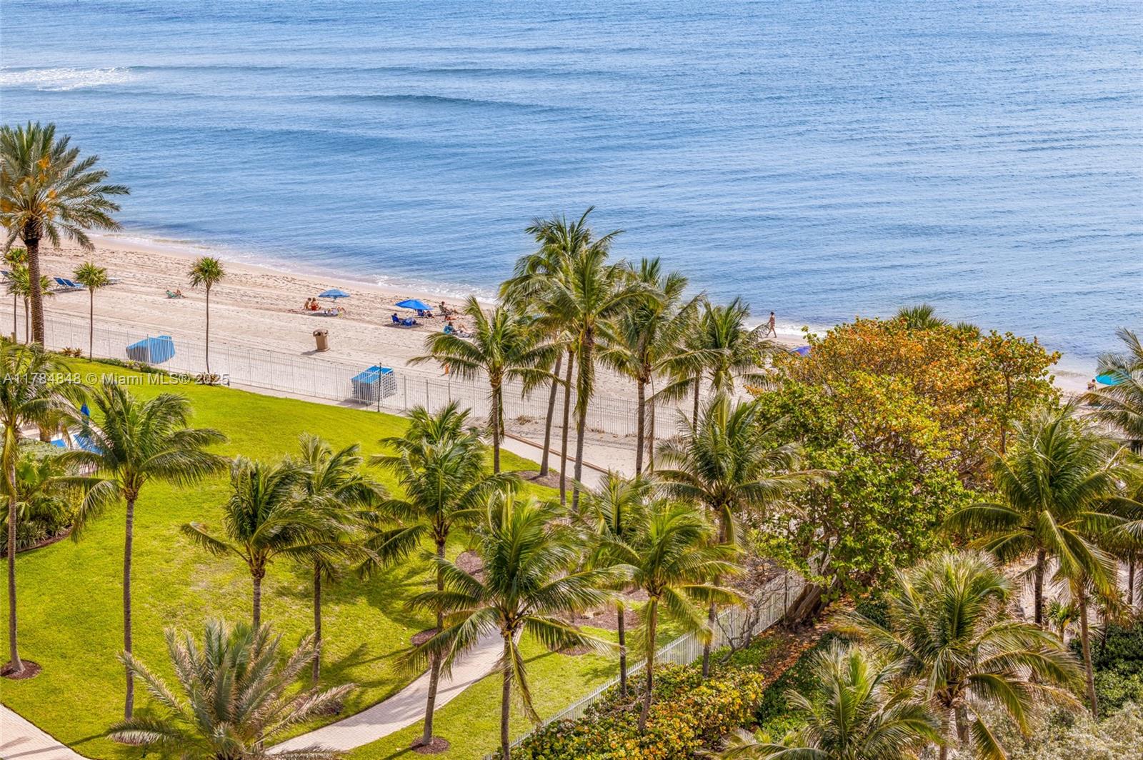 THE AVENTURA BEACH CLUB C - Residential