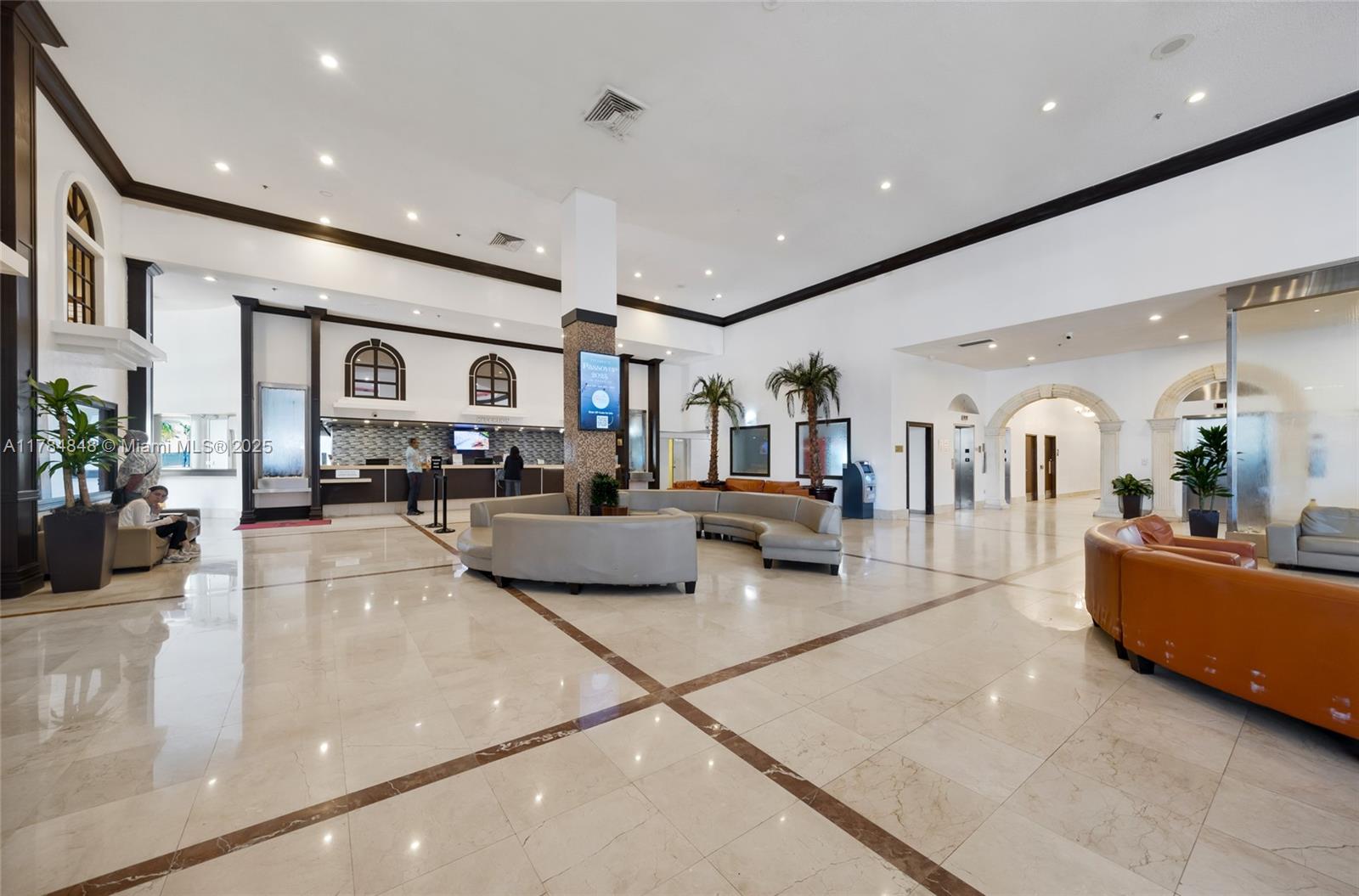 THE AVENTURA BEACH CLUB C - Residential