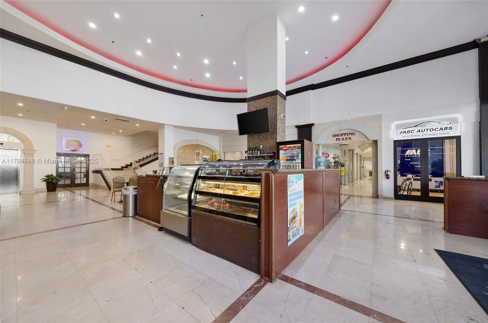 THE AVENTURA BEACH CLUB C - Residential