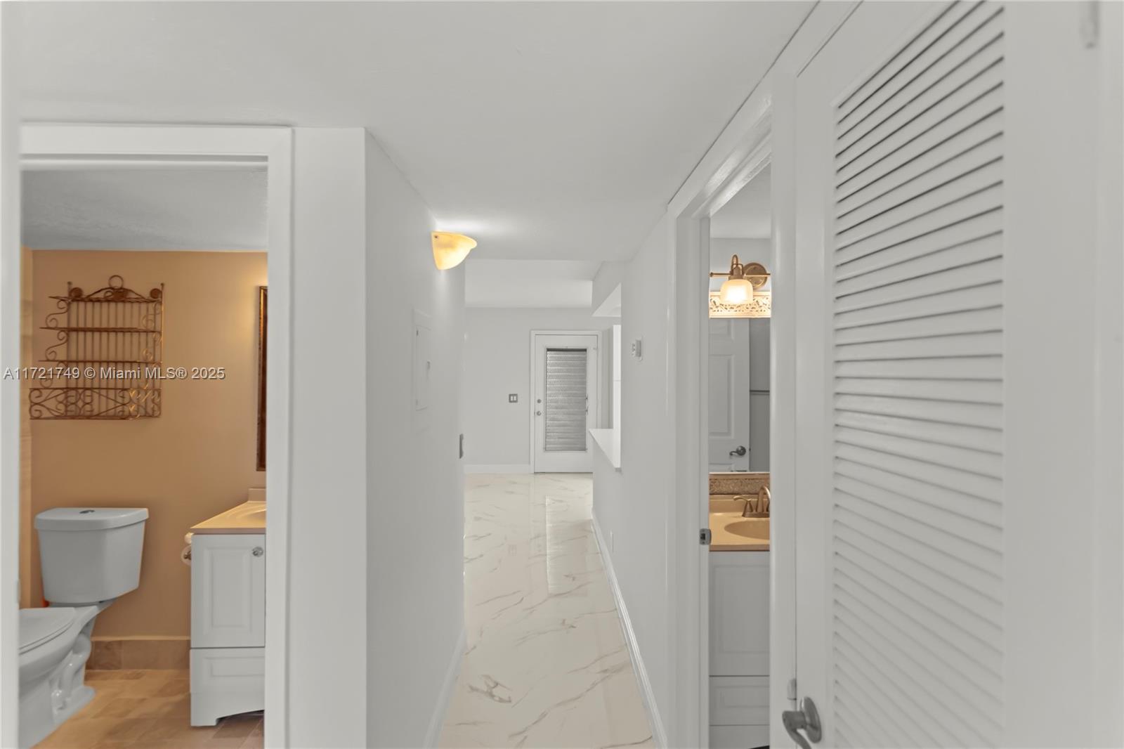 KINGS POINT FLANDERS COND - Residential Lease