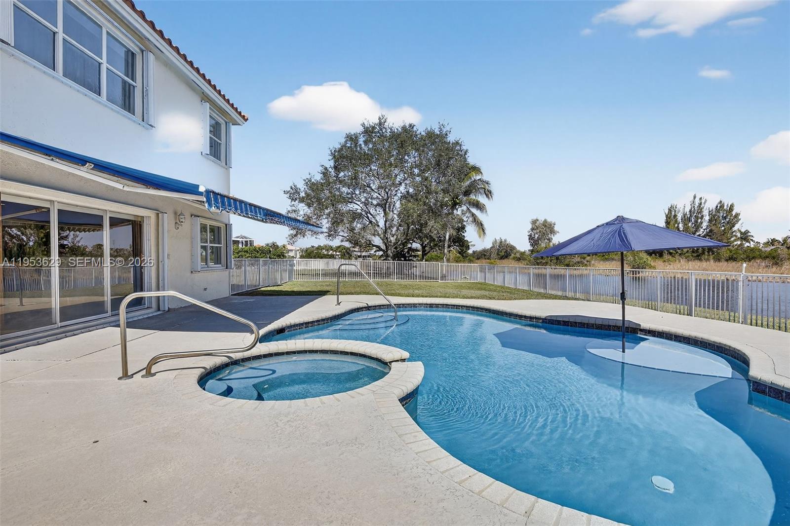 Pembroke Isles - Residential