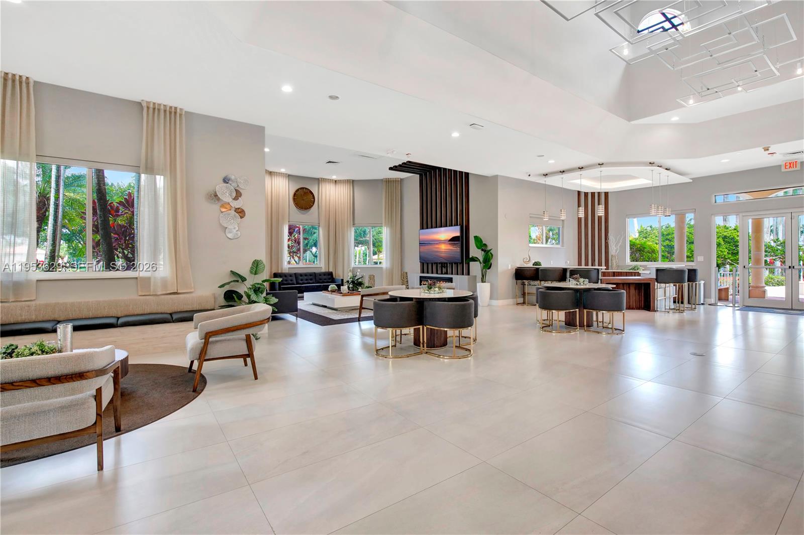 LAKES OF WESTERN PINES RE - Residential