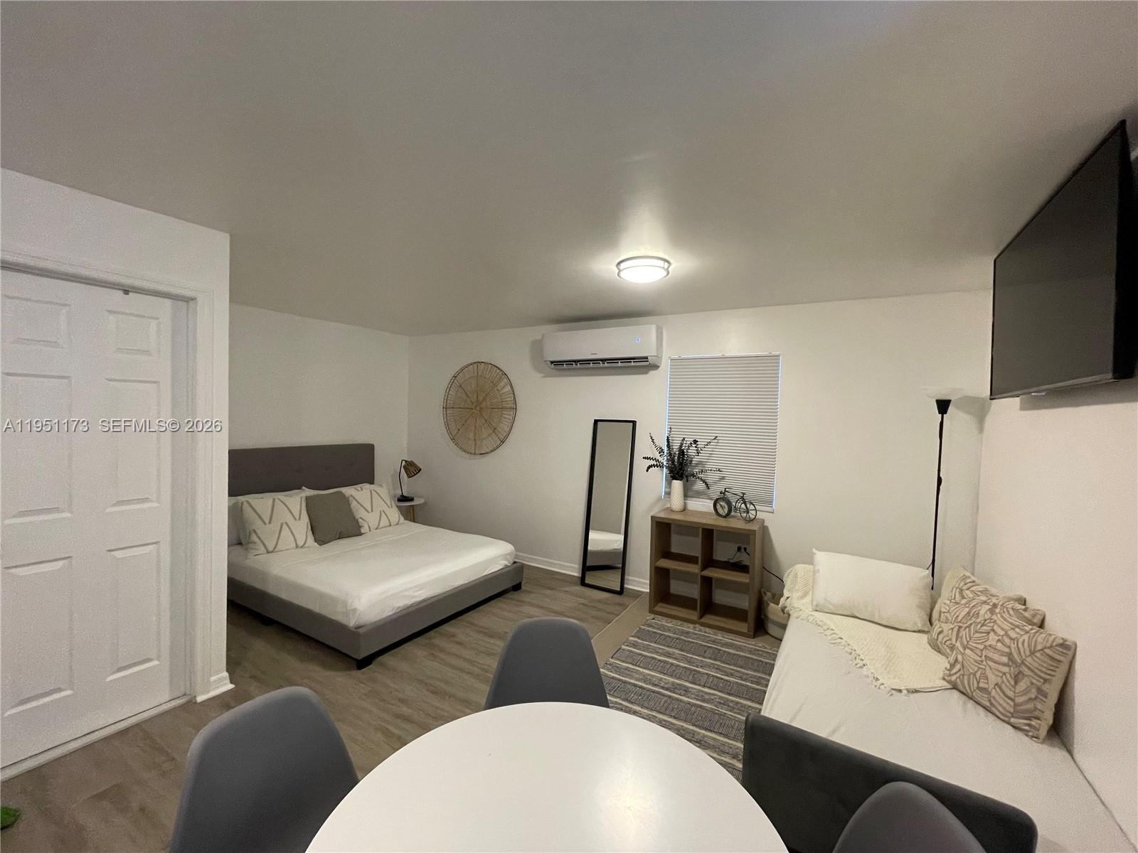 GRAPELAND - Residential