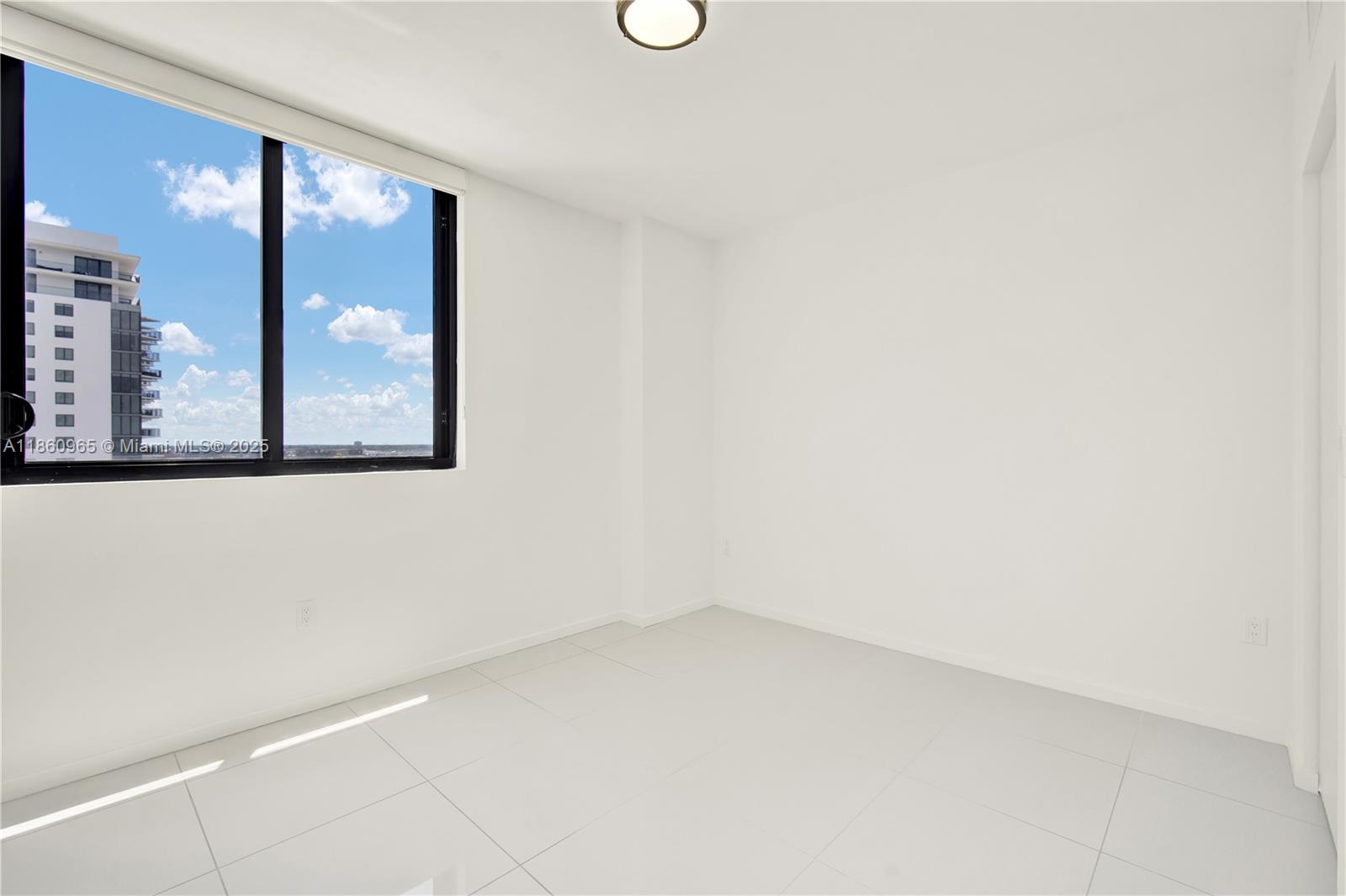 5300 Paseo Downtown Doral - Residential