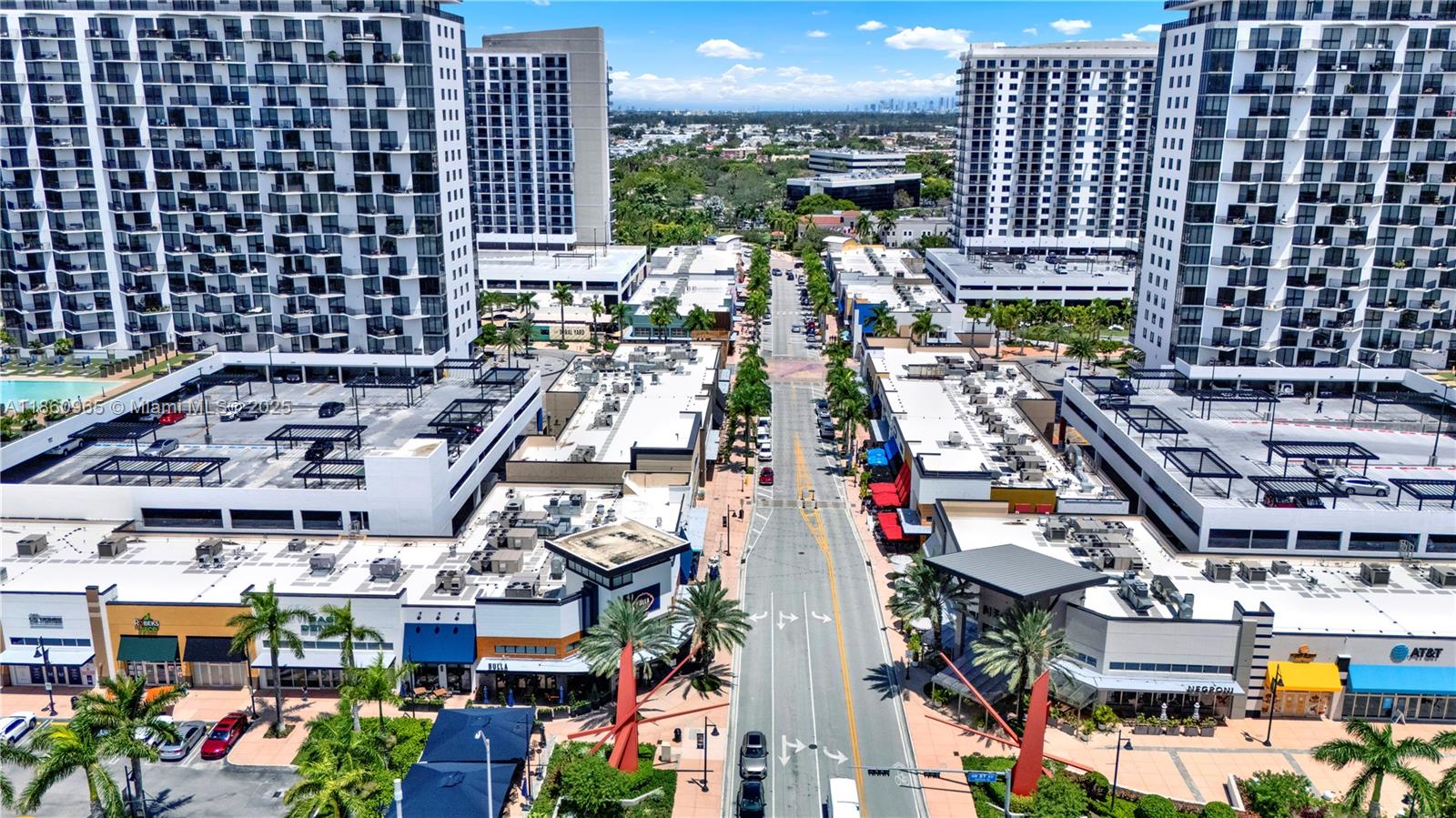 5300 Paseo Downtown Doral - Residential