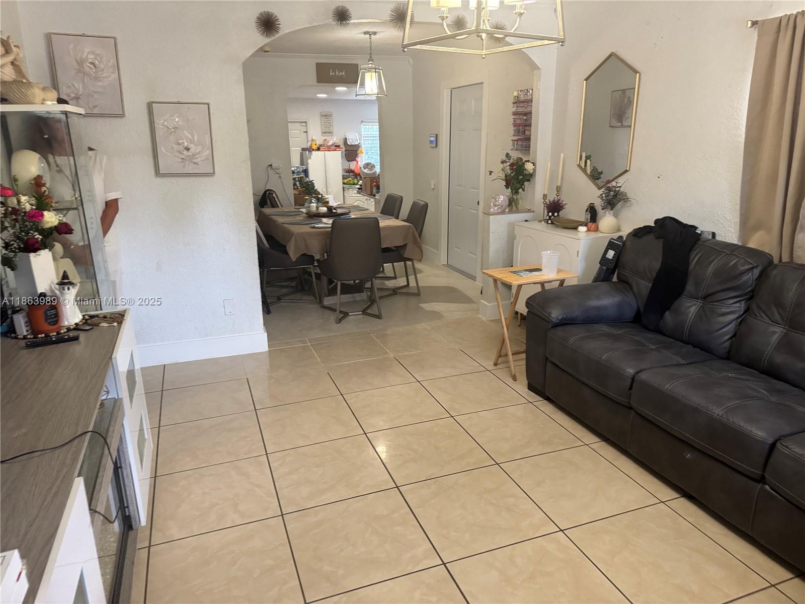 1178 NW 105th Ter