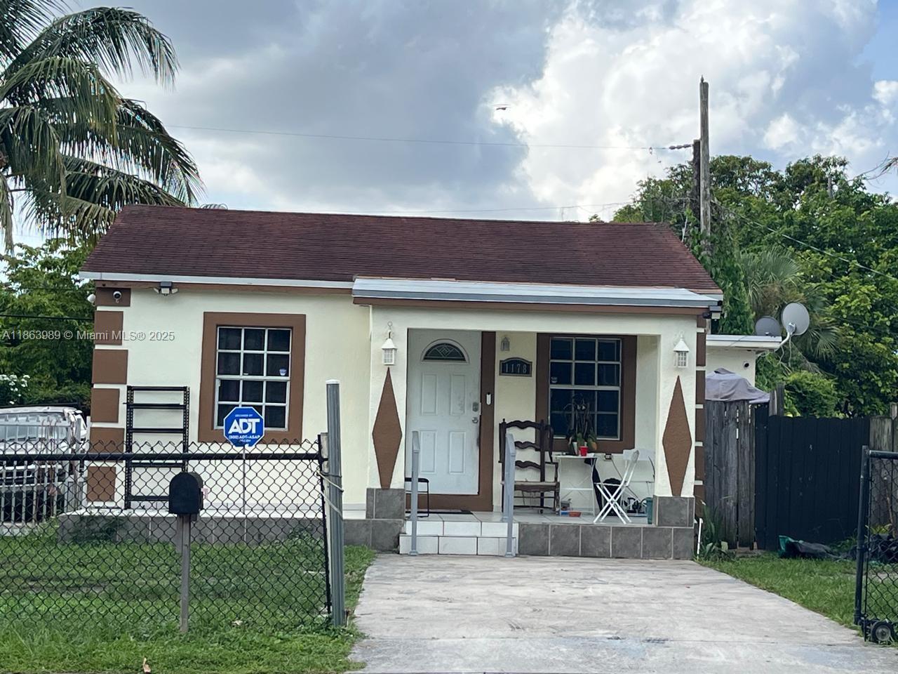 1178 NW 105th Ter