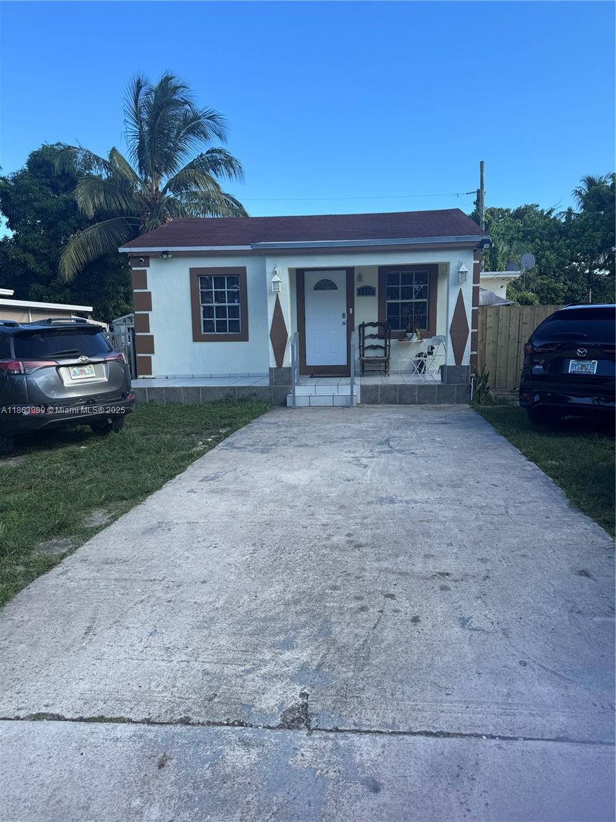 Great investment opportunity! Single-family home for sale AS-IS featuring 3 bedrooms and 2 baths. CASH ONLY purchase. Property offers excellent potential for renovation or rental income. Located at 1178 NW 105 Terrace, Miami, close to major highways, shopping, and schools. Don’t miss your chance to own in this desirable area!