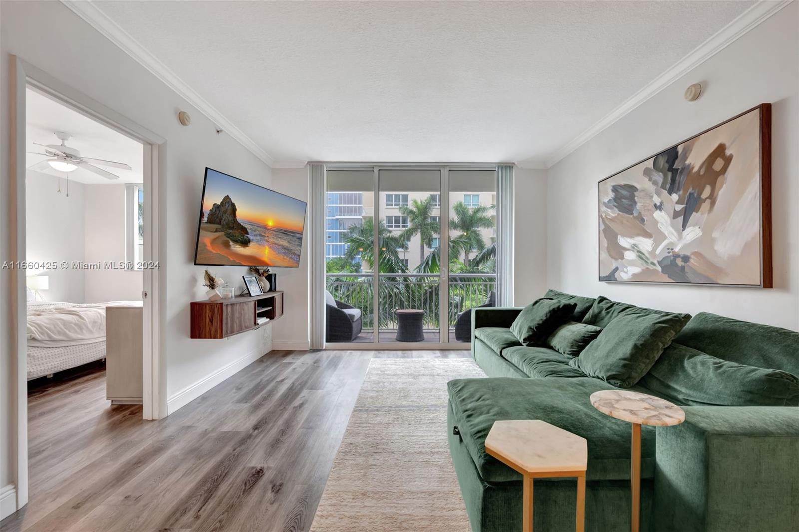2000 N Bayshore Dr 303, Miami, Broward County, Florida - 2 Bedrooms  
2 Bathrooms - 