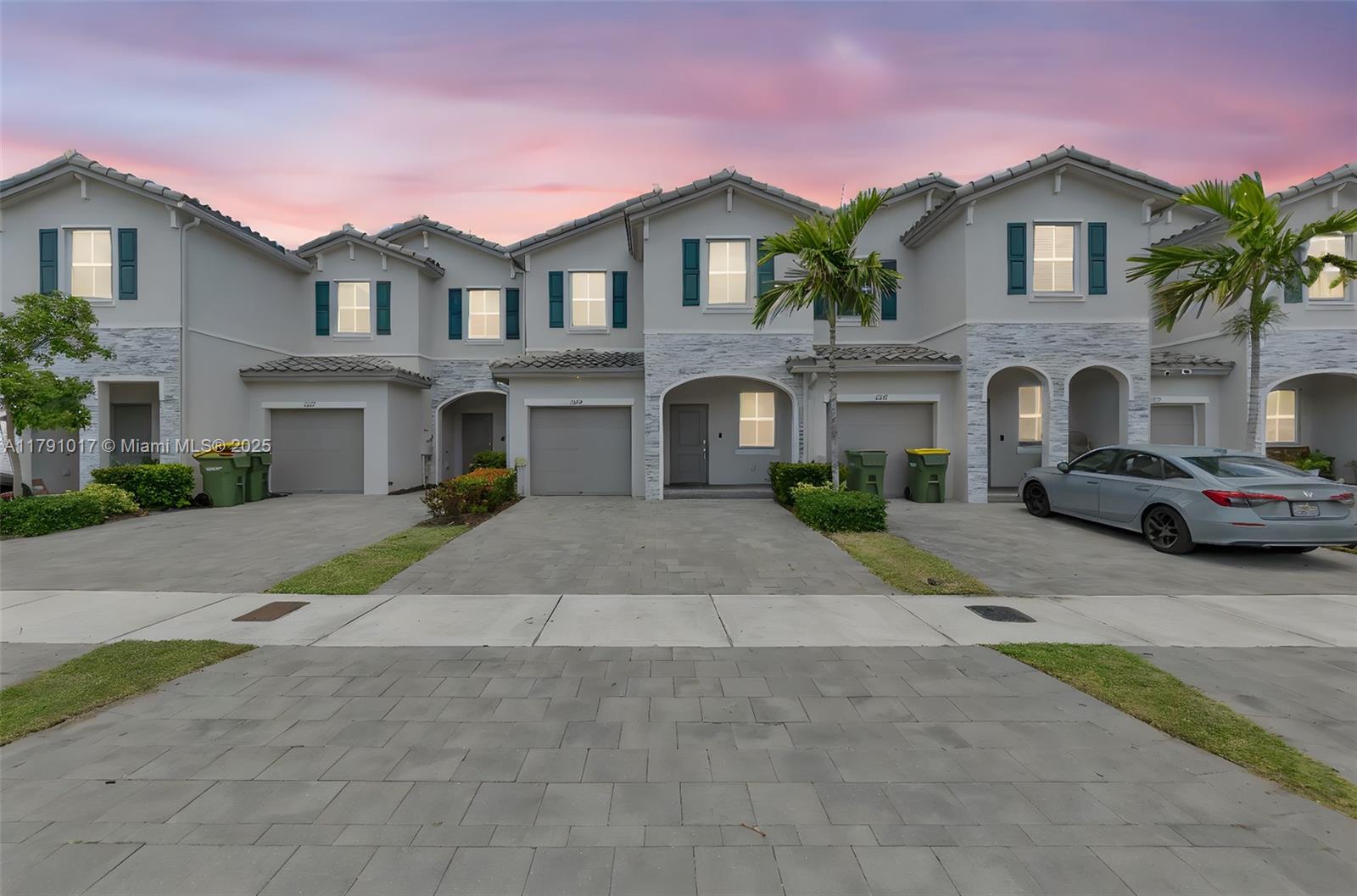 Property for Sale at 2679 Se 13th Ct, Homestead, Miami-Dade County, Florida - Bedrooms: 3 
Bathrooms: 3  - $395,000