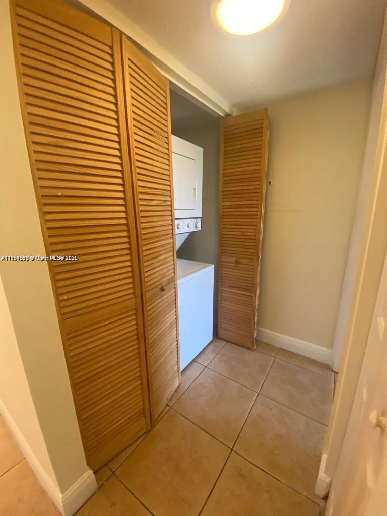 CYPRESS TRACE CONDO - Residential Lease