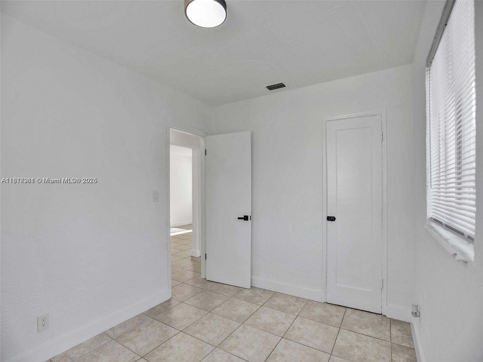 BUCHANAN CENTER - Residential Lease