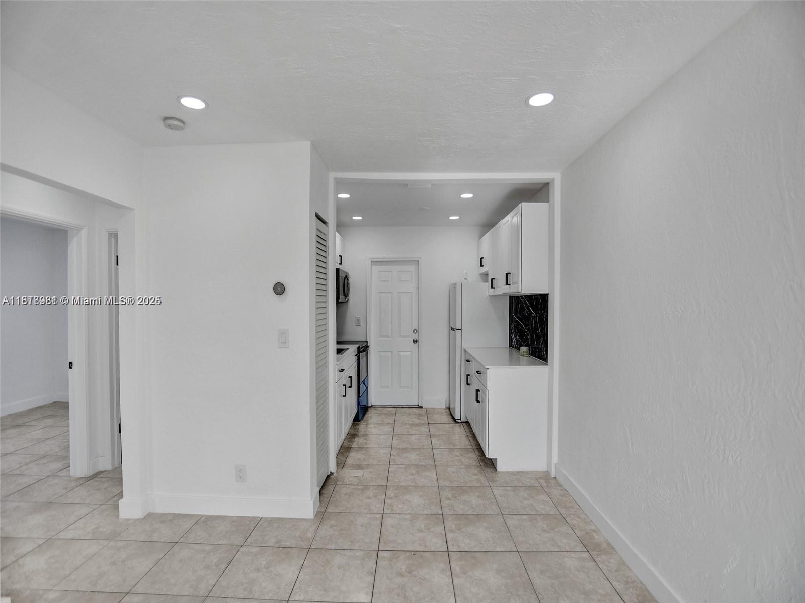 BUCHANAN CENTER - Residential Lease