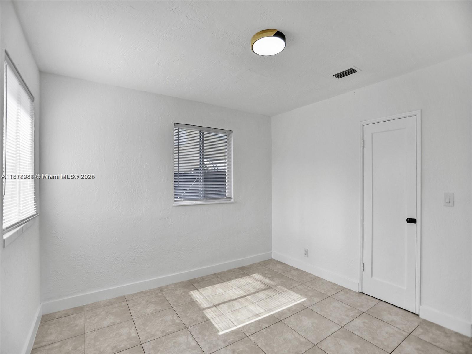 BUCHANAN CENTER - Residential Lease