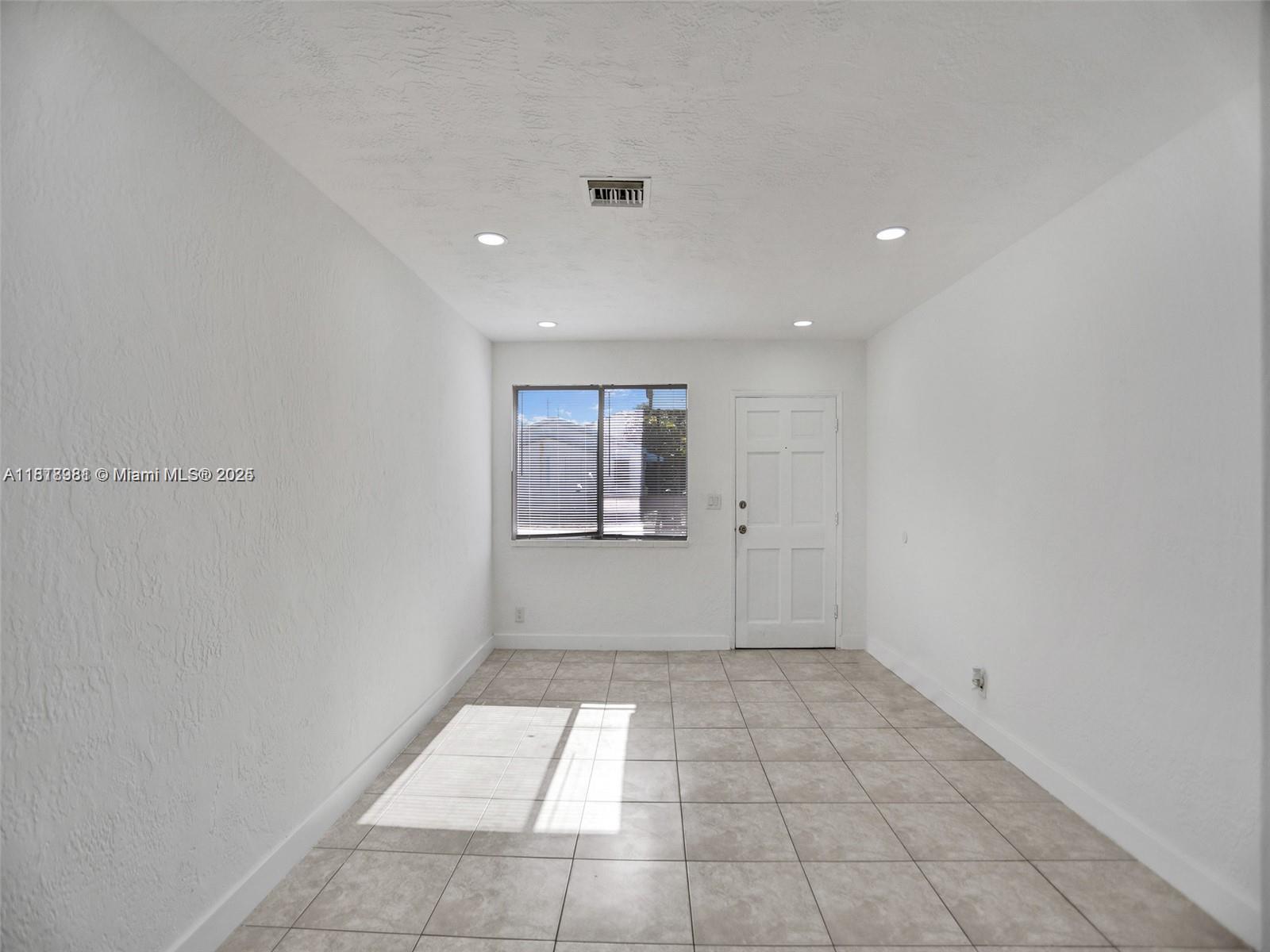 BUCHANAN CENTER - Residential Lease
