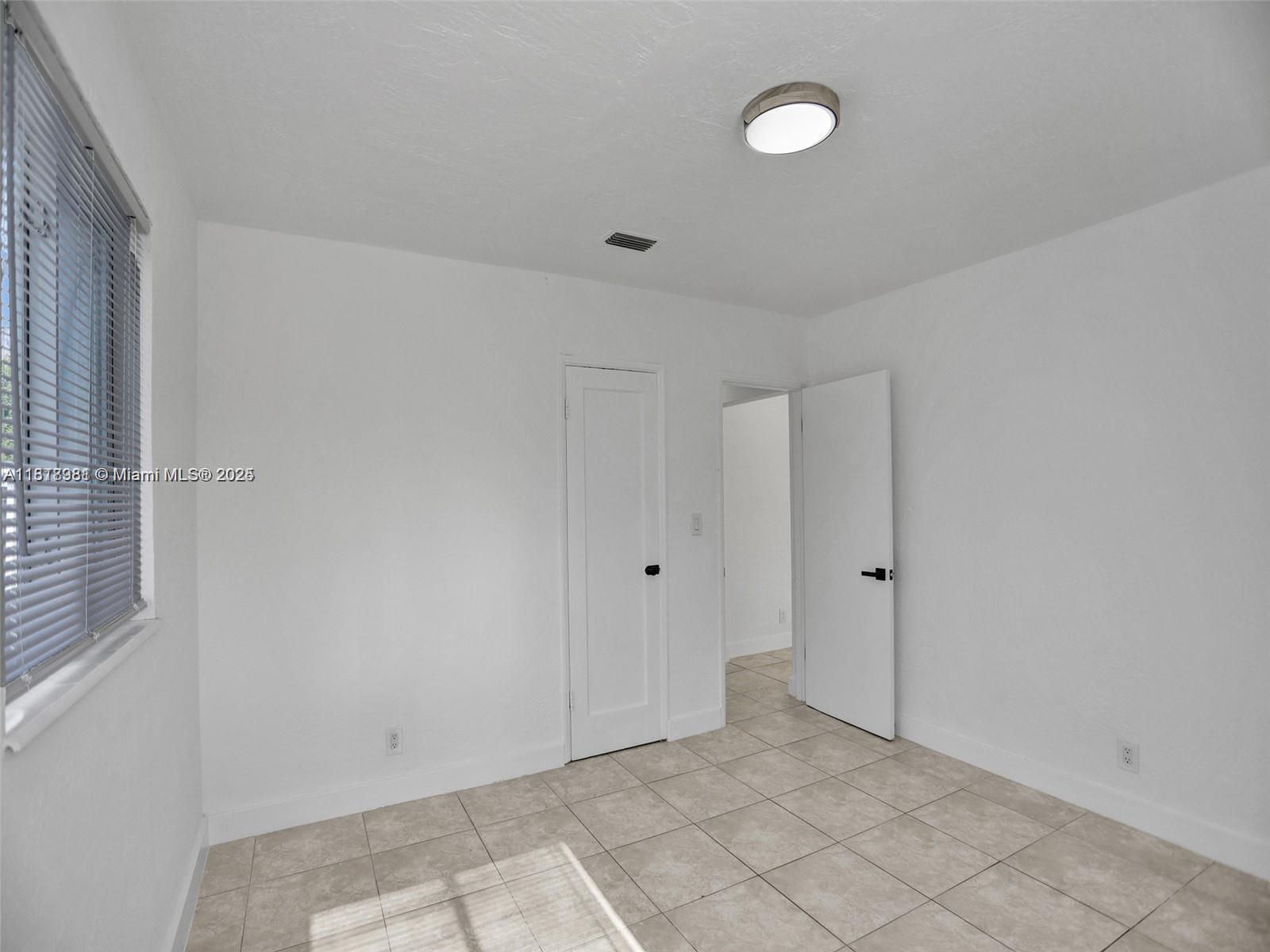 BUCHANAN CENTER - Residential Lease