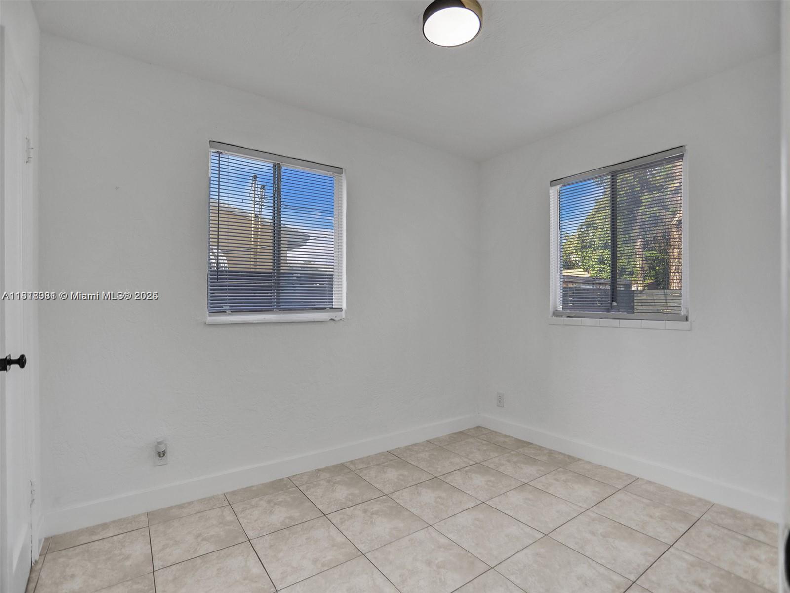 BUCHANAN CENTER - Residential Lease