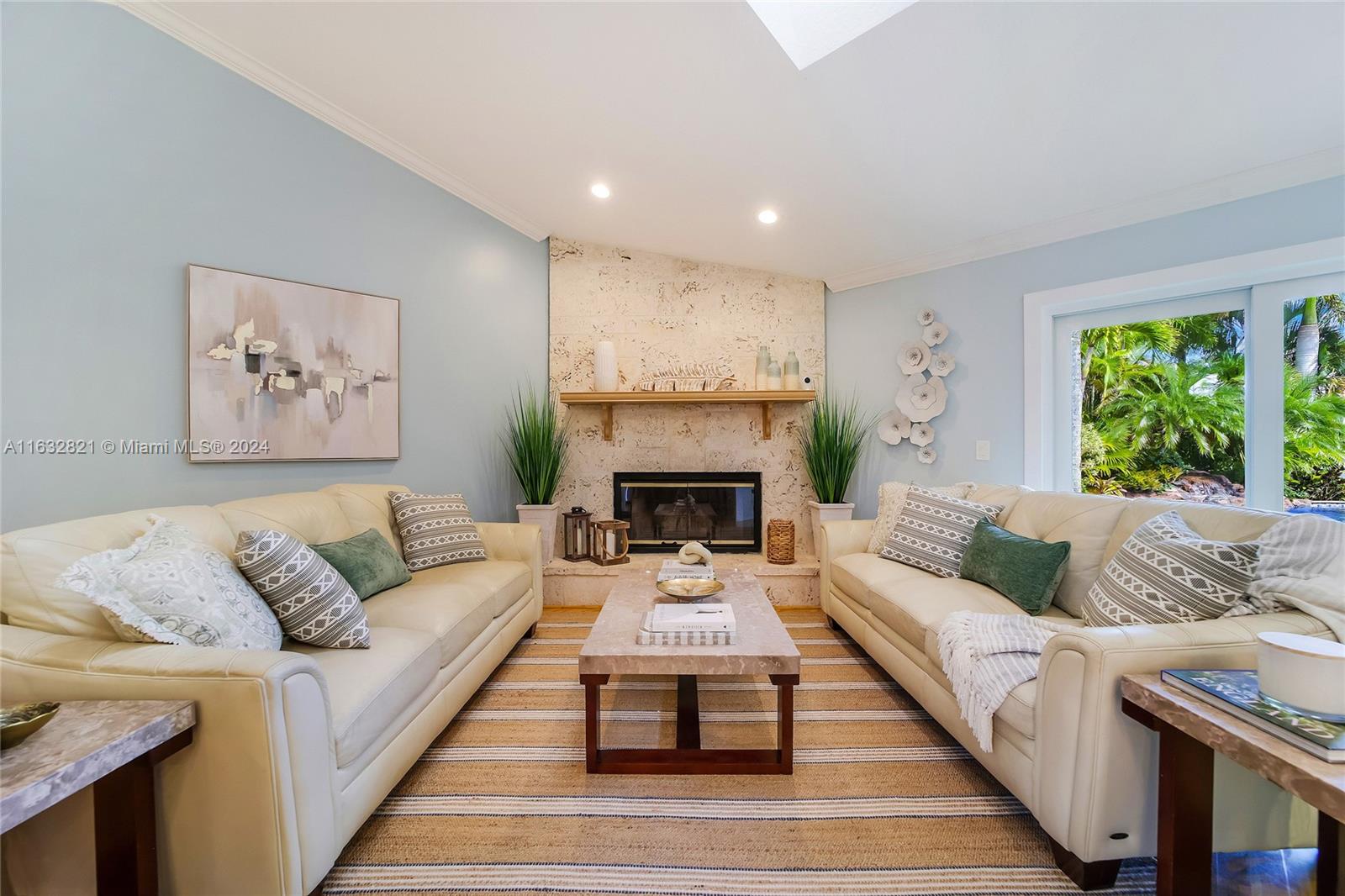 CYPRESS TRAIL - Residential