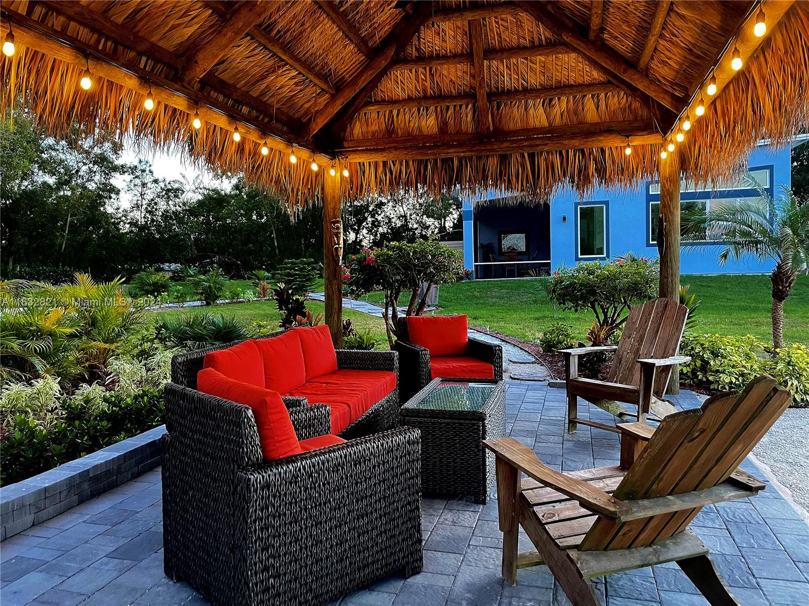 CYPRESS TRAIL - Residential