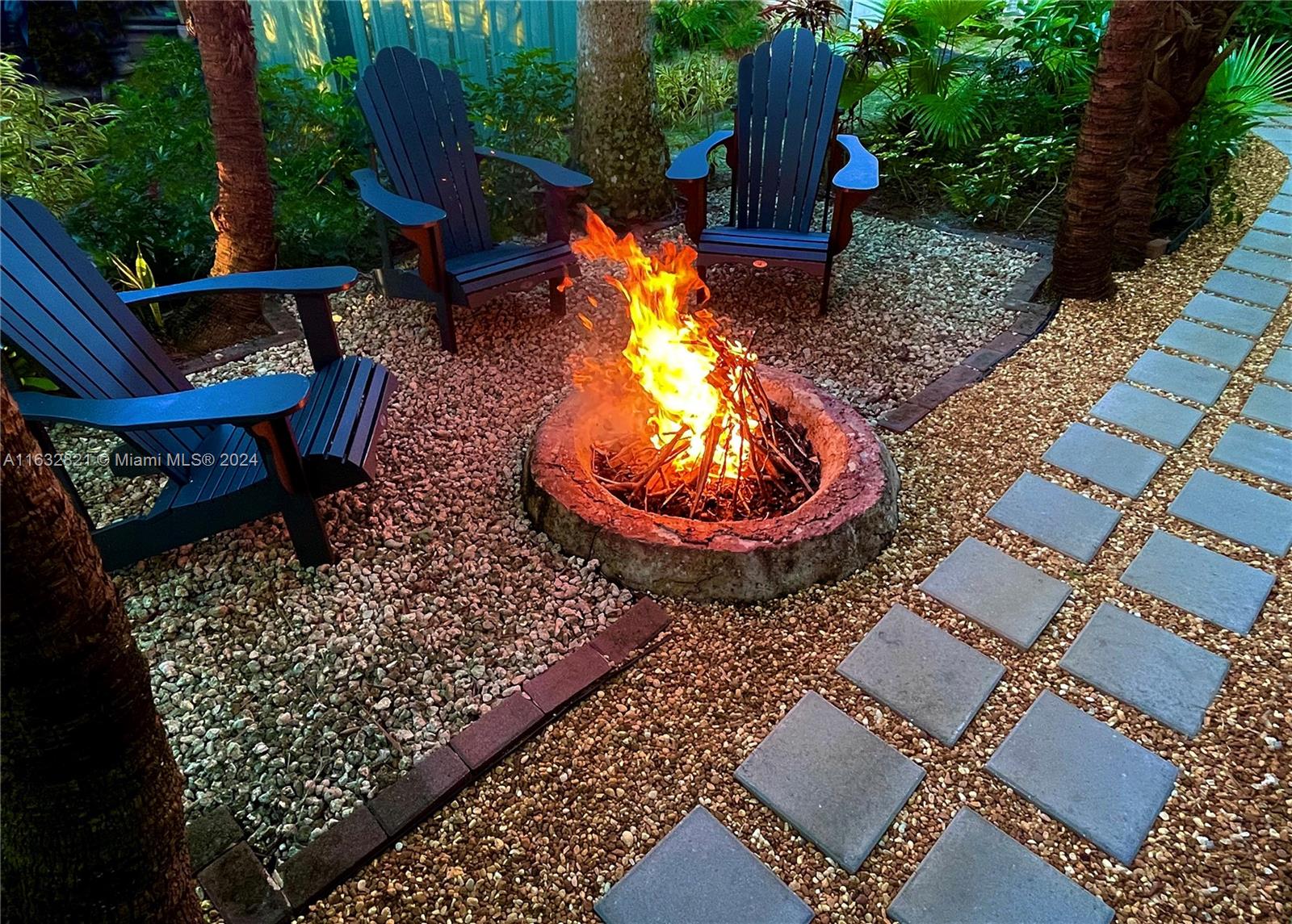 CYPRESS TRAIL - Residential