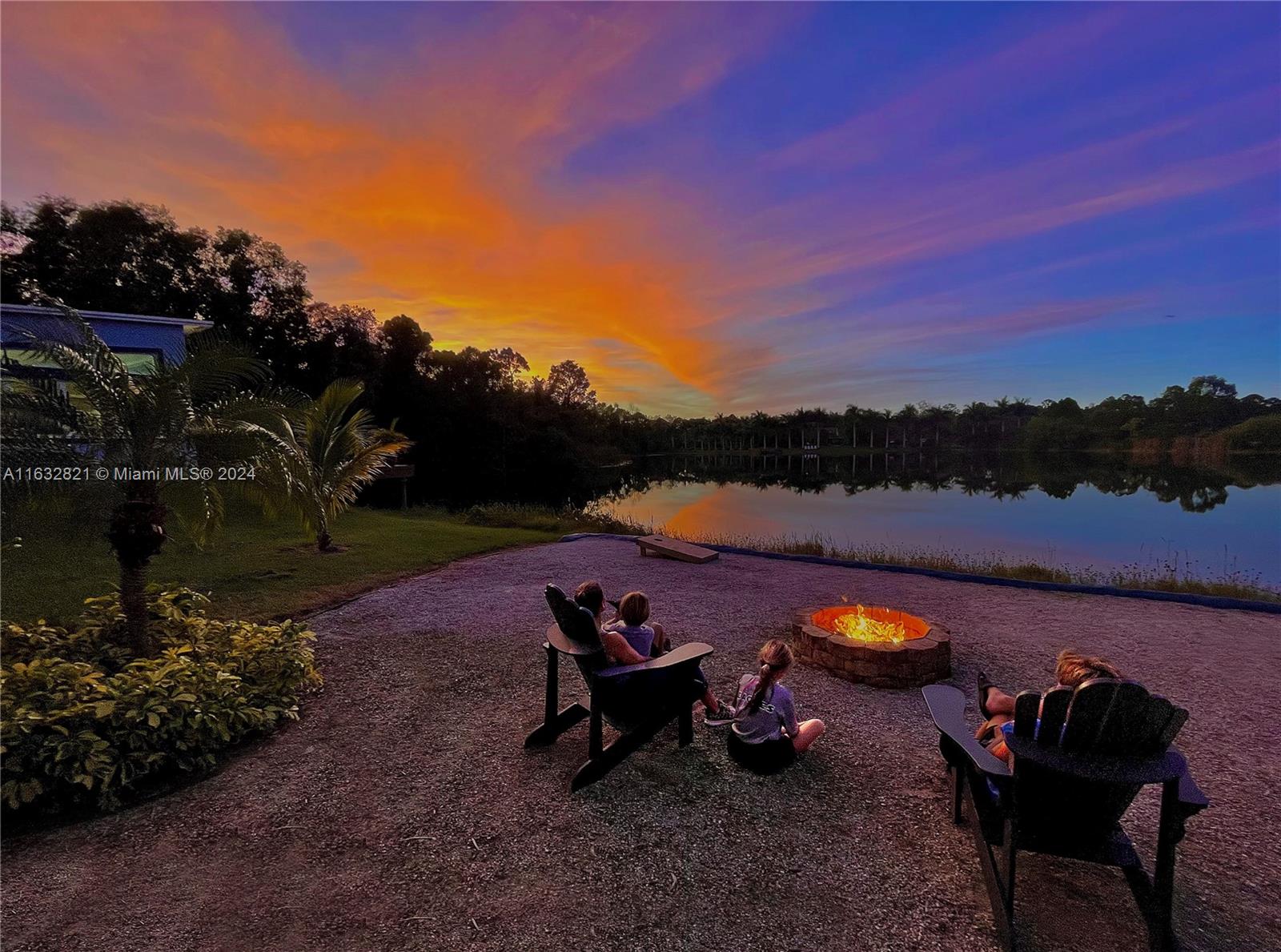 CYPRESS TRAIL - Residential