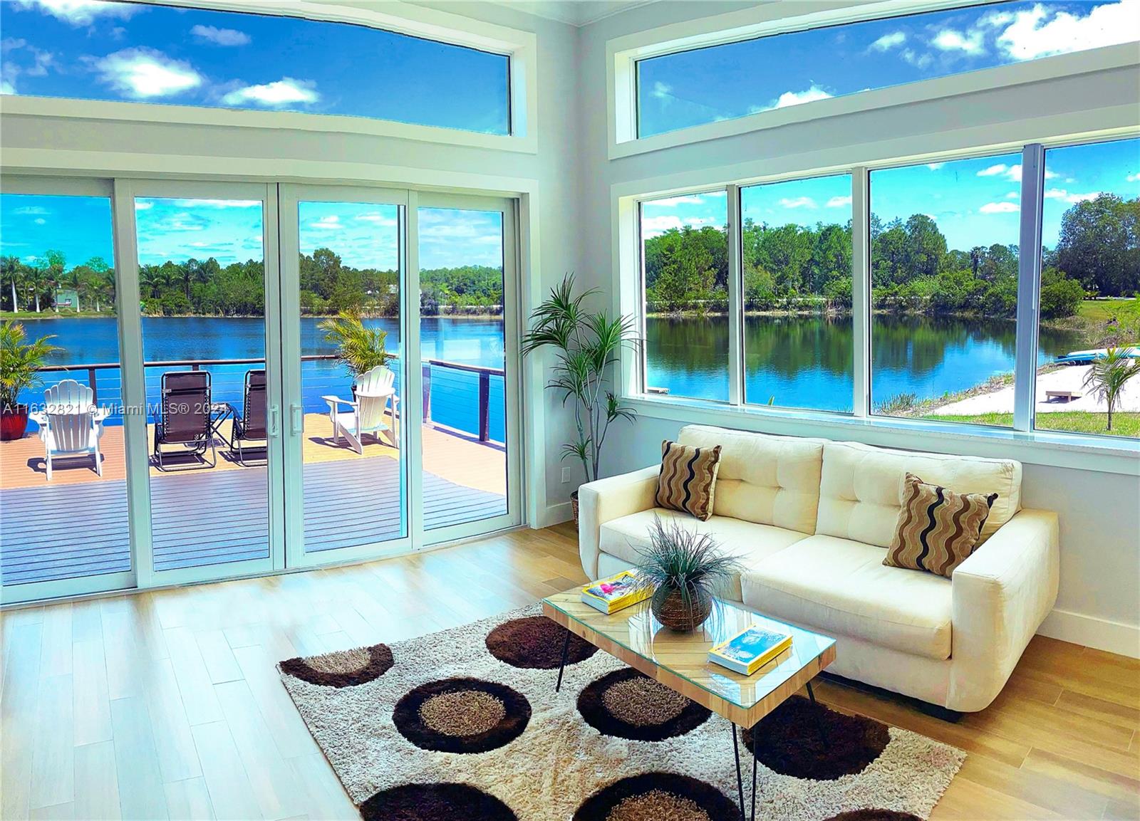 CYPRESS TRAIL - Residential