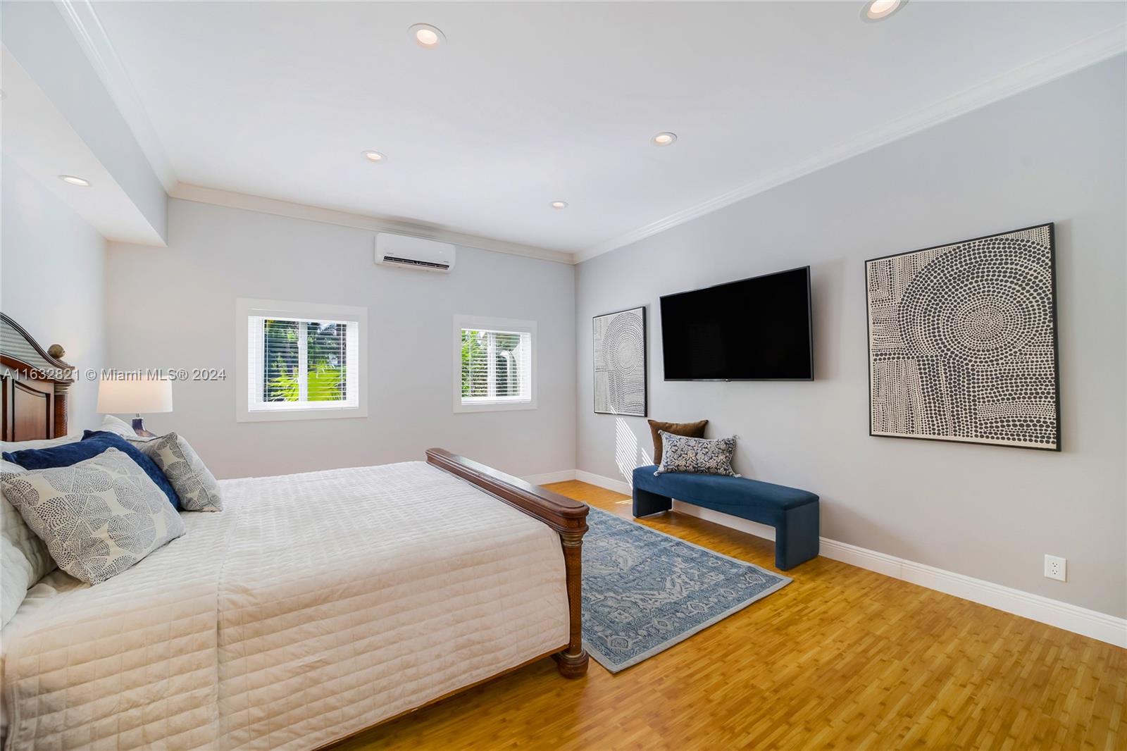 CYPRESS TRAIL - Residential