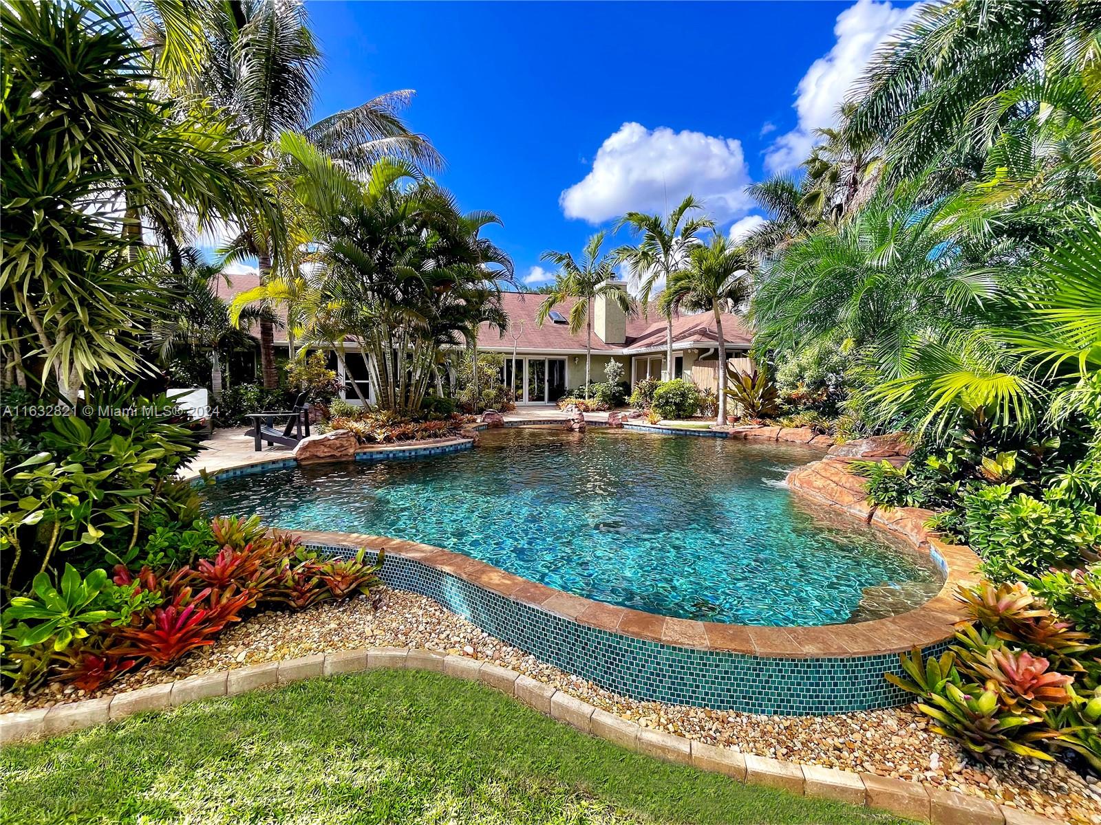 CYPRESS TRAIL - Residential