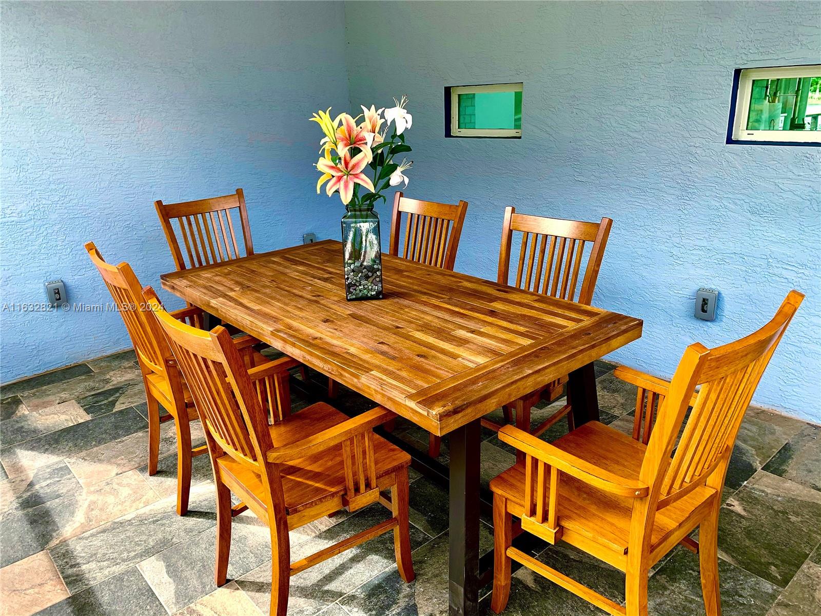 CYPRESS TRAIL - Residential