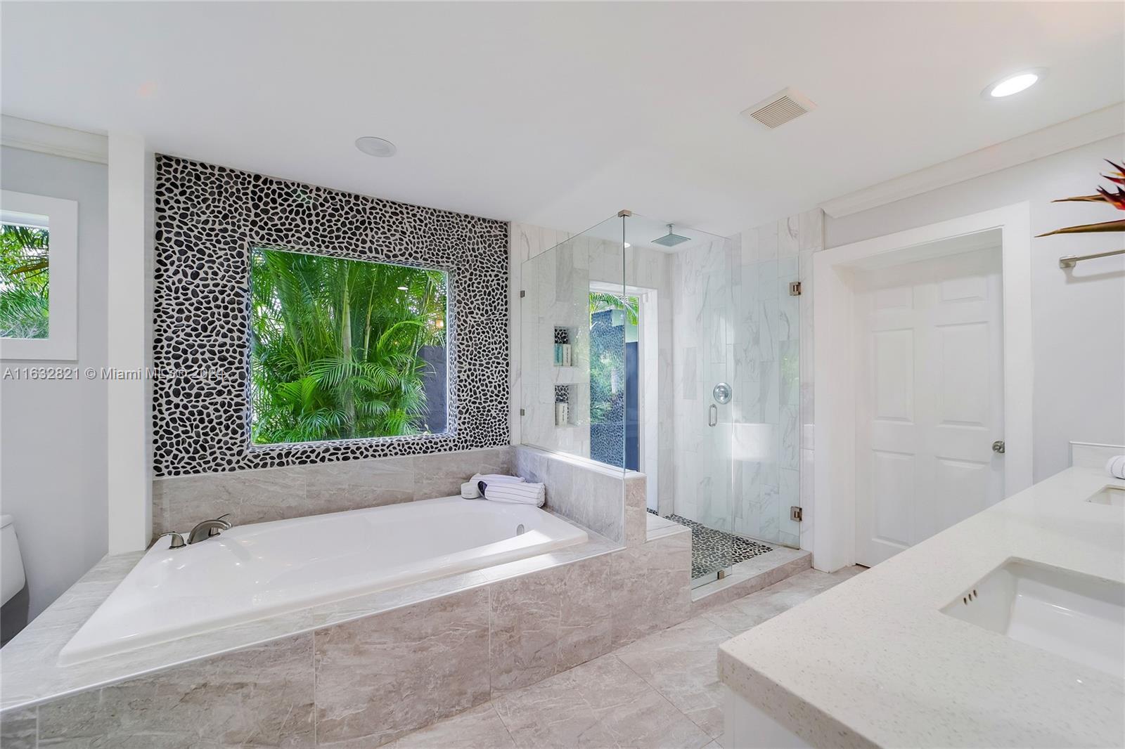 CYPRESS TRAIL - Residential