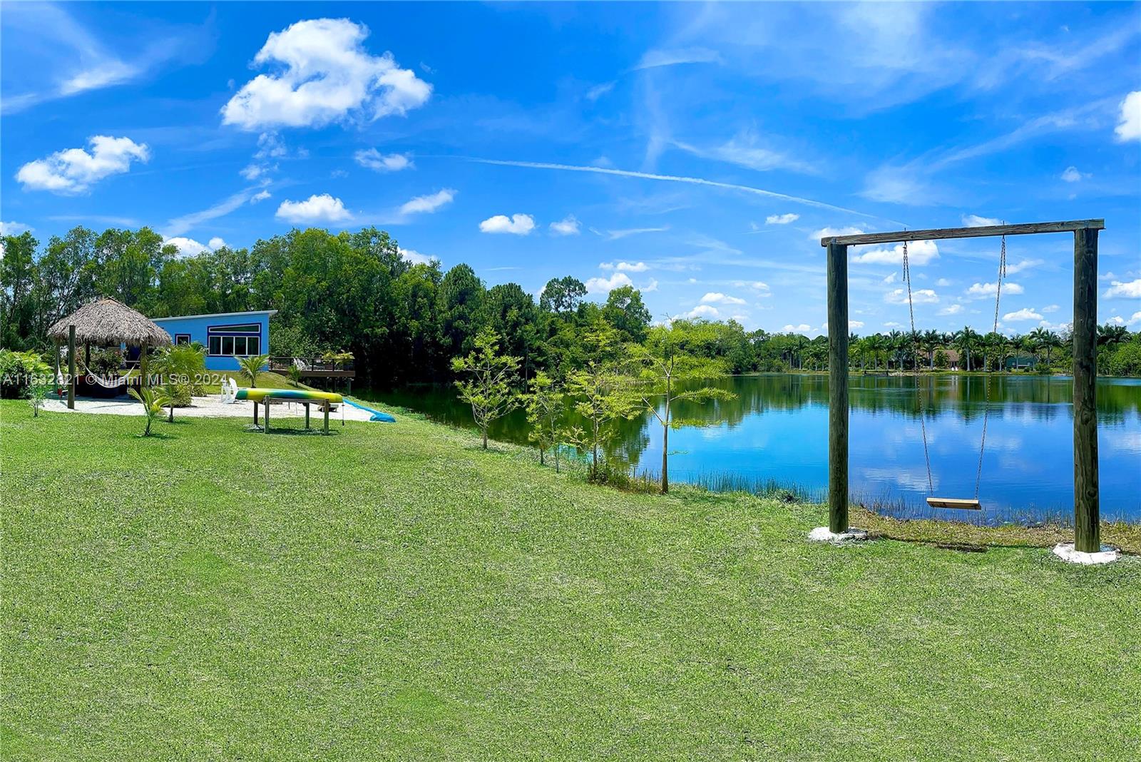 CYPRESS TRAIL - Residential