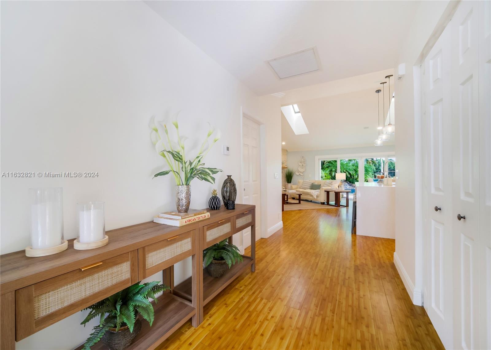 CYPRESS TRAIL - Residential